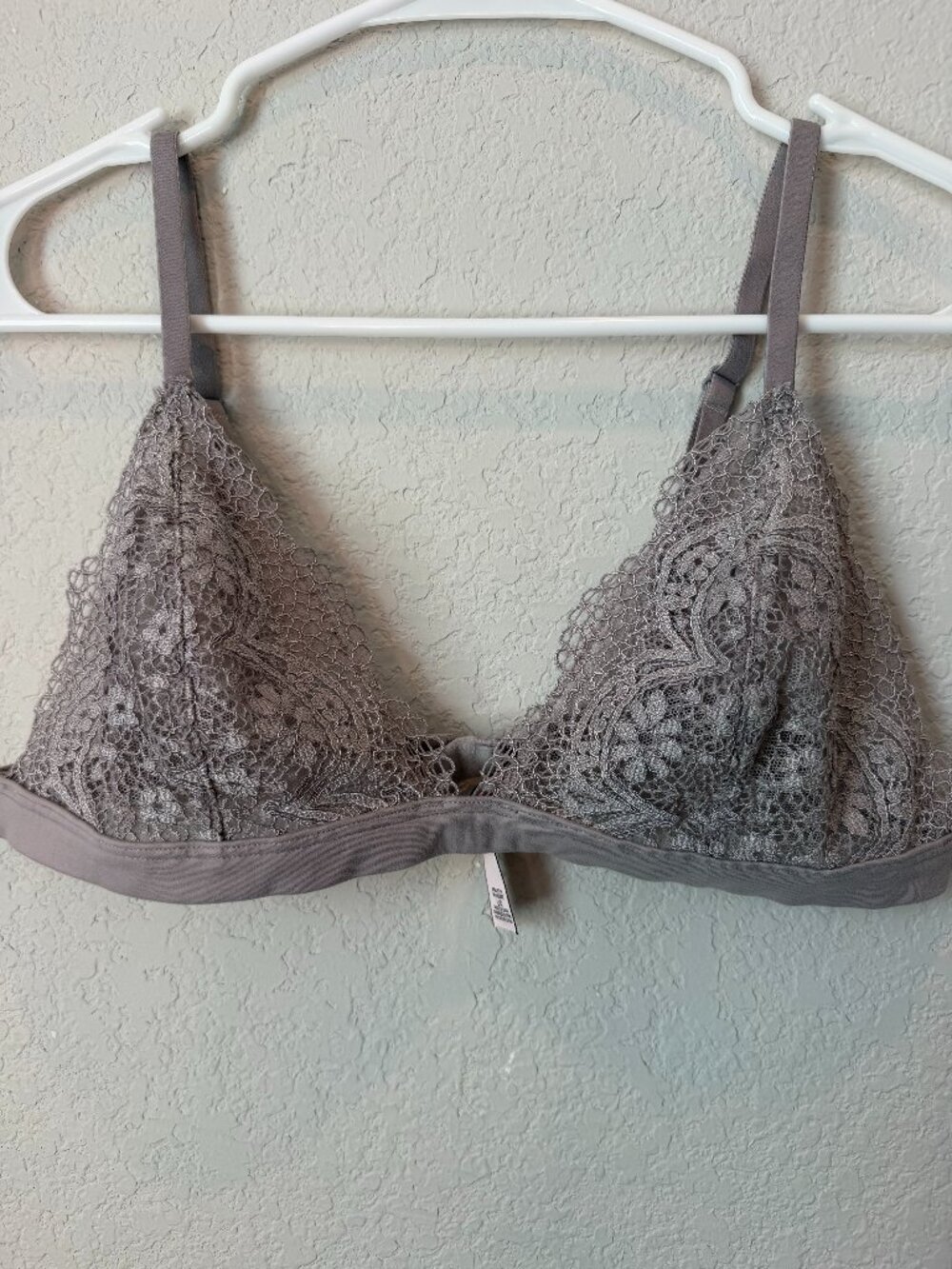 Victoria's Secret Grey Lace Bralette Size Large